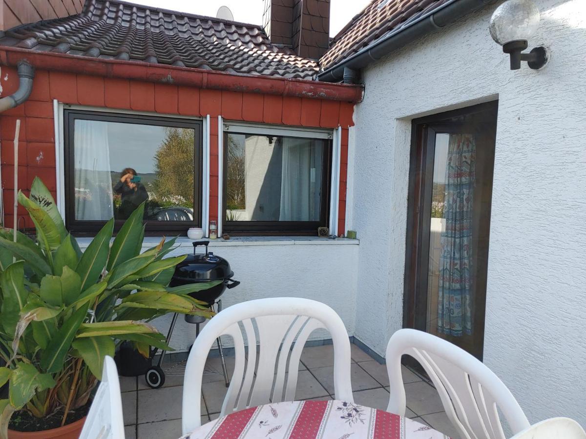 Ferienwohnung Mit Aussicht Sarrebruck Exterior foto